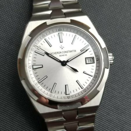 2020 Vacheron Constantin Overseas Automatic 4500V Silver Dial