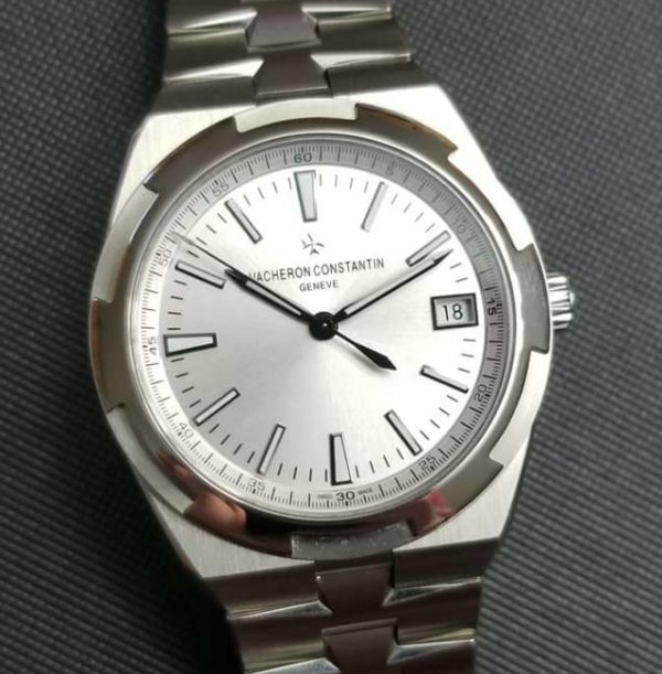 2020 Vacheron Constantin Overseas Automatic 4500V Silver Dial
